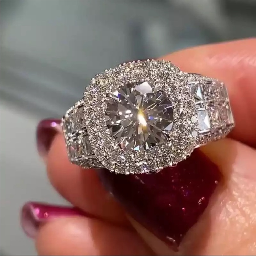Gorgeous Women 925 Silver Newly-designed Jewelry Bridal Marriage Diamond Ring - Picture 1 of 5